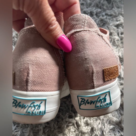 Blowfish Malibu platform fashion sneakers. - Picture 5 of 5